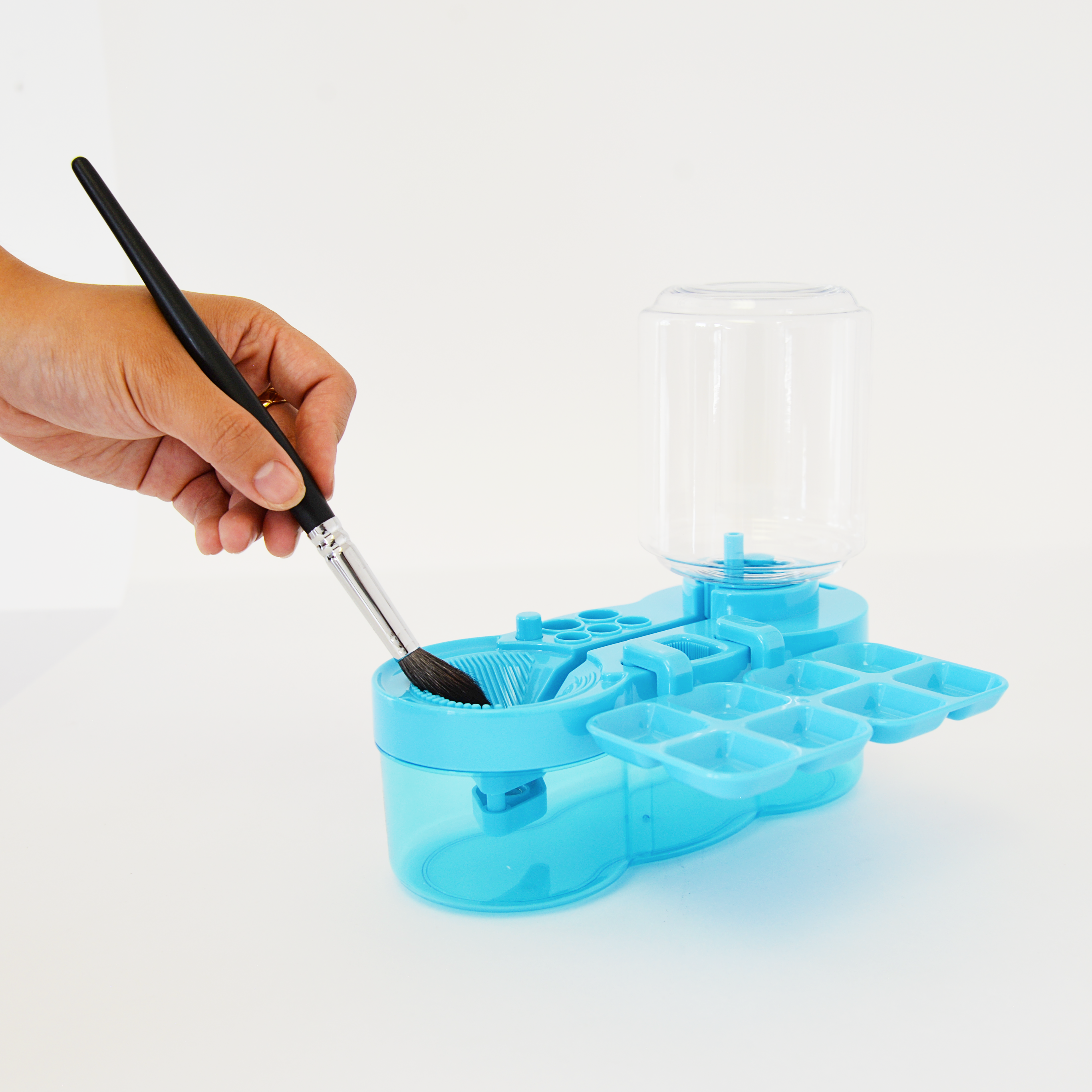 Clean Tools, Clear Mind: Why Every Artist Needs the Nobel Clean Flow B