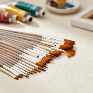 Comet - Golden Synthetic Short Handle Brush